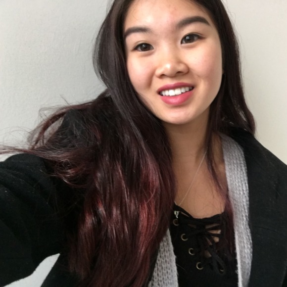 Meet your Posher, Katherine - Picture 1 of 4